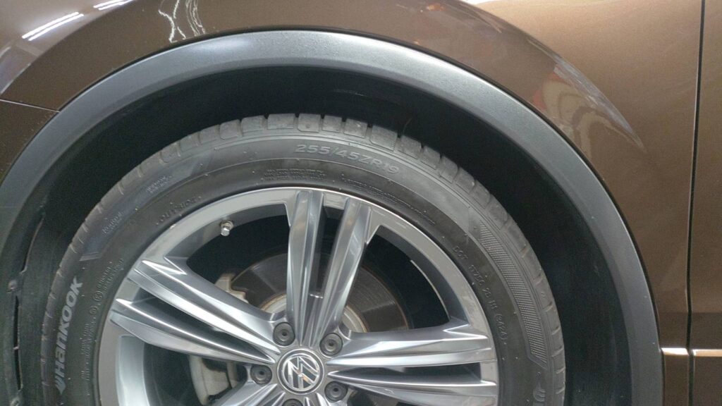 ティグアン：アイバッハダウンサス取付