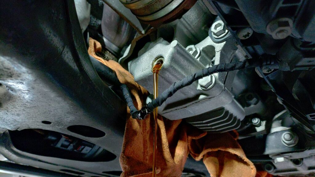 ゴルフ7R：DSGオイル交換・フロントデフオイル交換