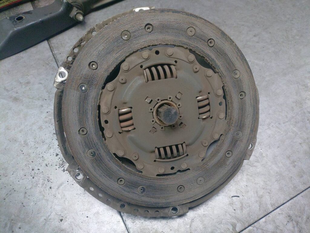 ルポGTI：クラッチ交換