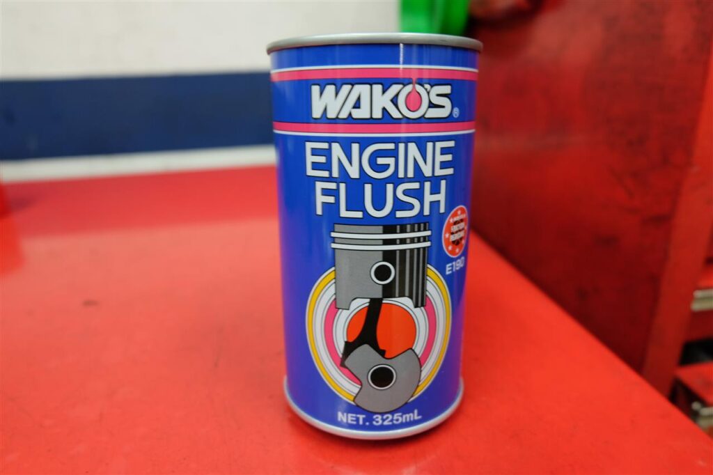 Golf 5 GT「POWERCLUSTER 0w-40 Racing エンジンオイル漆黒、WAKO'S Engine Flash」