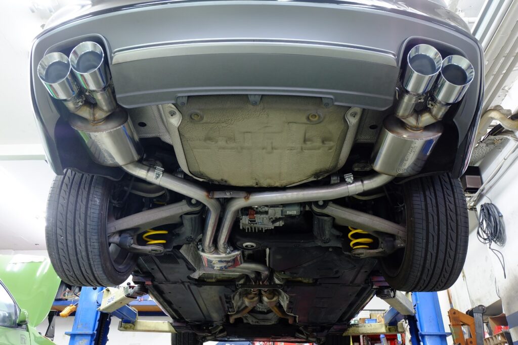 AUDI S4「AWE Tuning Exhaust System」