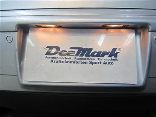 POLO 9N「Eibach Pro-Kit、ヘッドライトHIDバルブ、ナンバー灯LED」