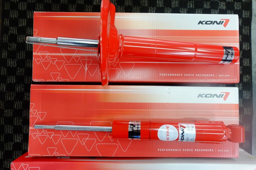 Porsche 996「KONI Active Shock ＋ アッパーマウント、ABSユニット」