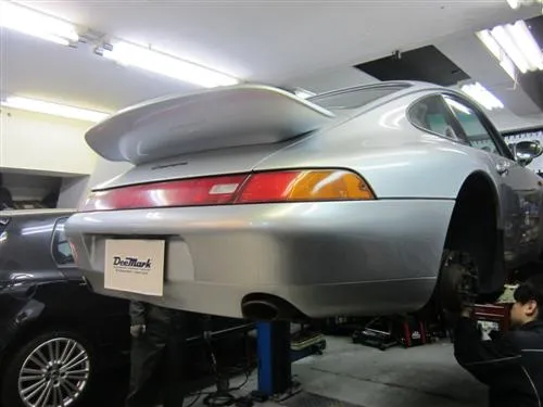 Porsche 993「メンテナンス」